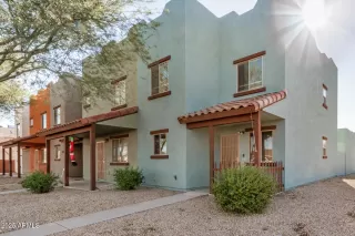 Photo #3: 6954278 Listing