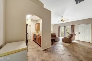 Photo #3: 6954279 Listing 