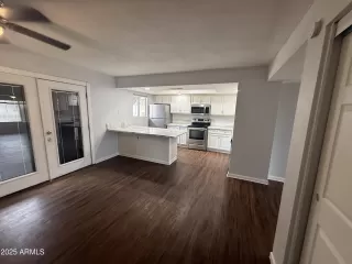 Photo #4: 6954343 Listing 