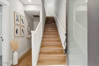 Photo #2: 6954434 Listing