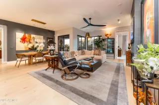 Photo #5: 6954690 Listing 