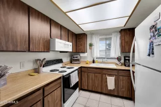 Photo #4: 6954751 Listing 