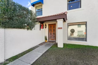 Photo #1: 6954841 Listing 