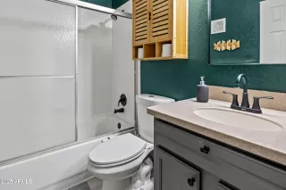 Photo #4: 6954891 Listing 