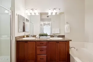 Photo #2: 6954920 Listing 