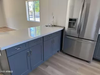 Photo #2: 6954921 Listing 