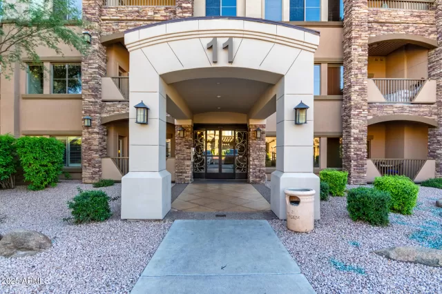 MLS: 6955099 Condo For Sale