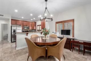 Photo #4: 6955099 Listing 