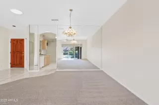 Photo #3: 6955361 Listing