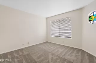 Photo #6: 6955361 Listing