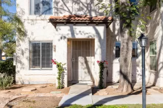 Photo #2: 6955405 Listing 