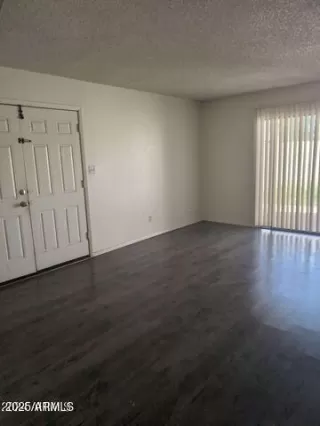 Photo #2: 6955611 Listing 