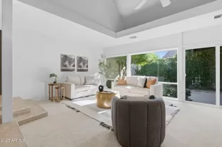 Photo #2: 6955704 Listing