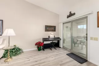 Photo #6: 6955925 Listing 