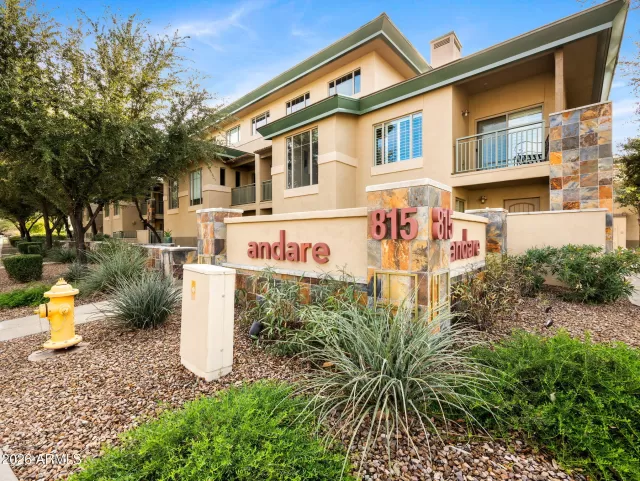 MLS: 6955933 Condo For Sale