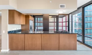 Photo #3: 6956040 Listing 