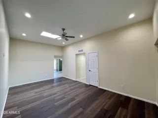 Photo #1: 6956219 Listing