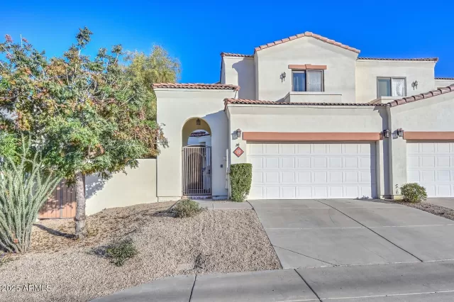 MLS: 6956230 Condo For Sale