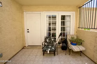 Photo #2: 6956232 Listing