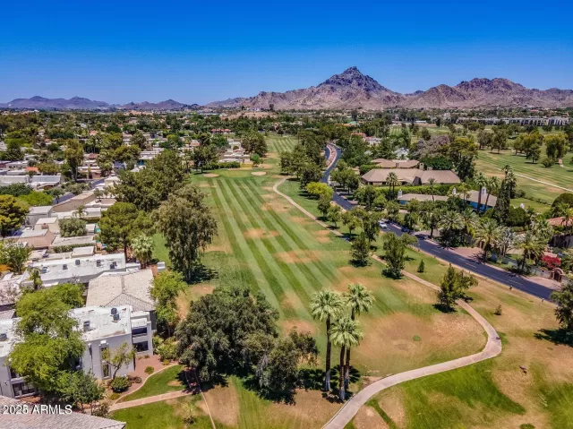 MLS: 6956375 Condo For Sale