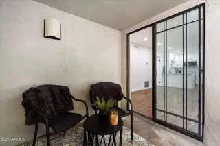 Photo #6: 6956471 Listing