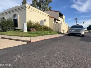 Photo #1: 6956484 Listing