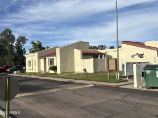 Photo #3: 6956484 Listing