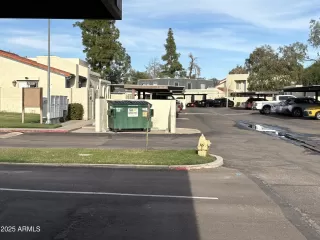 Photo #4: 6956484 Listing