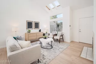 More Details about MLS # 6956505 : 3211 E LAVEY LANE 103#103