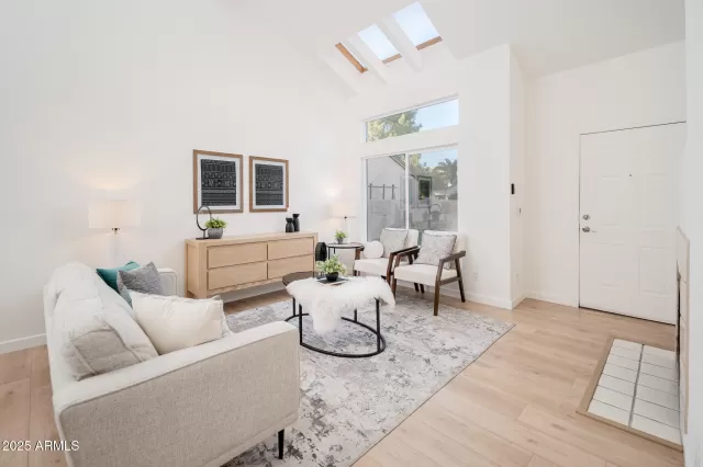 MLS: 6956505 Condo For Sale