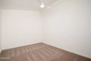 Photo #4: 6956505 Listing