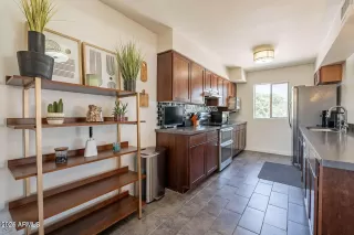 Photo #3: 6956596 Listing 