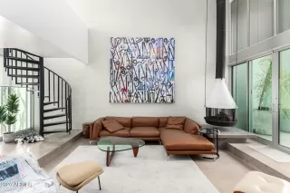 Photo #6: 6956678 Listing 