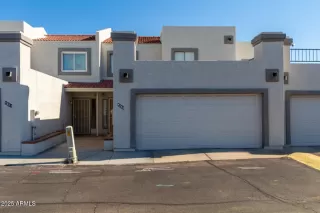 Primary Photo for MLS#: 6956775