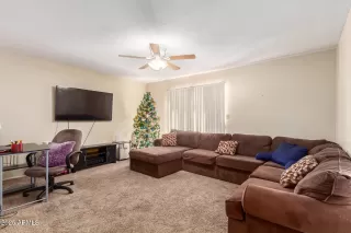 Photo #6: 6956775 Listing 