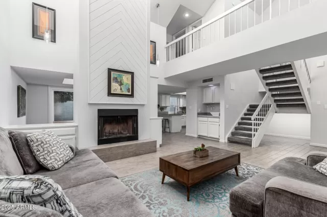 MLS: 6956932 Condo For Sale