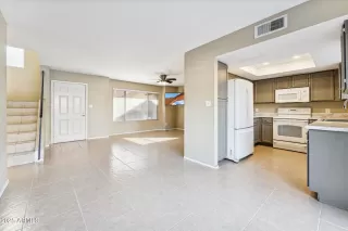 Photo #1: 6956990 Listing