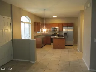 Photo #3: 6957131 Listing 