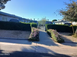 Photo #1: 6957133 Listing 