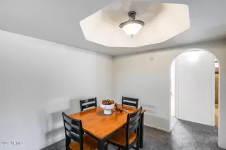 Photo #5: 6957161 Listing