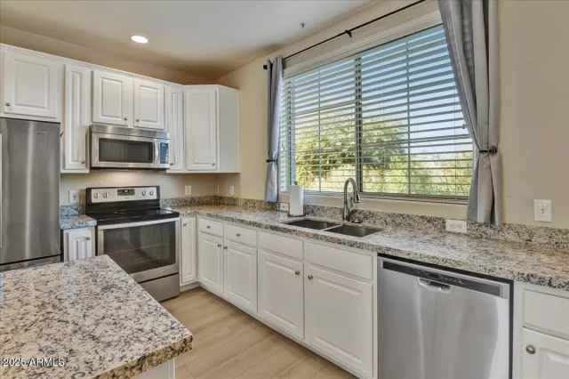 MLS: 6957331 Condo For Sale