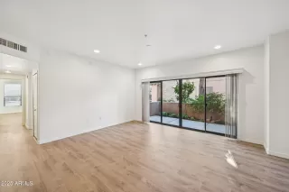 Photo #2: 6957638 Listing