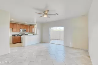 Photo #3: 6957738 Listing