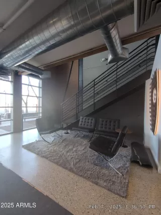 Photo #5: 6957875 Listing 