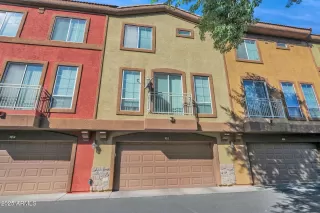 Photo #2: 6957895 Listing