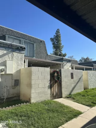 Photo #2: 6958090 Listing 