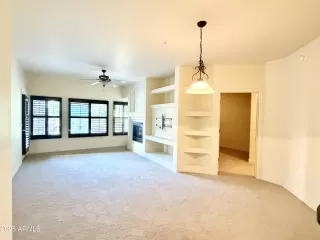 Photo #4: 6958098 Listing