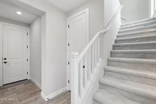 Photo #2: 6958153 Listing