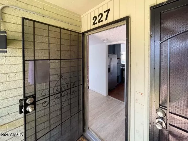 MLS: 6958156 Condo For Sale