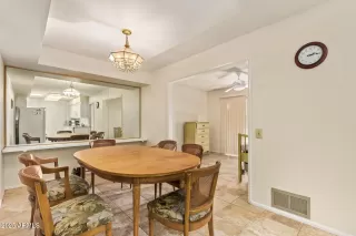 Photo #6: 6958169 Listing 